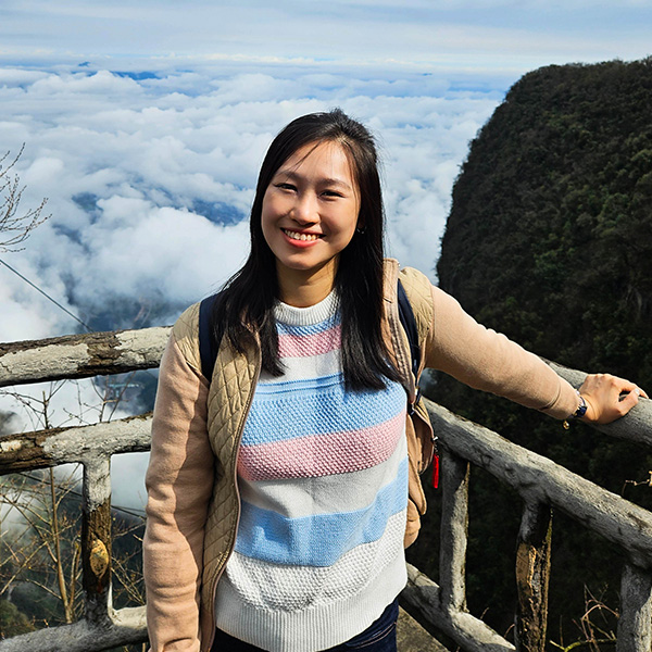 Tang Shin Yi